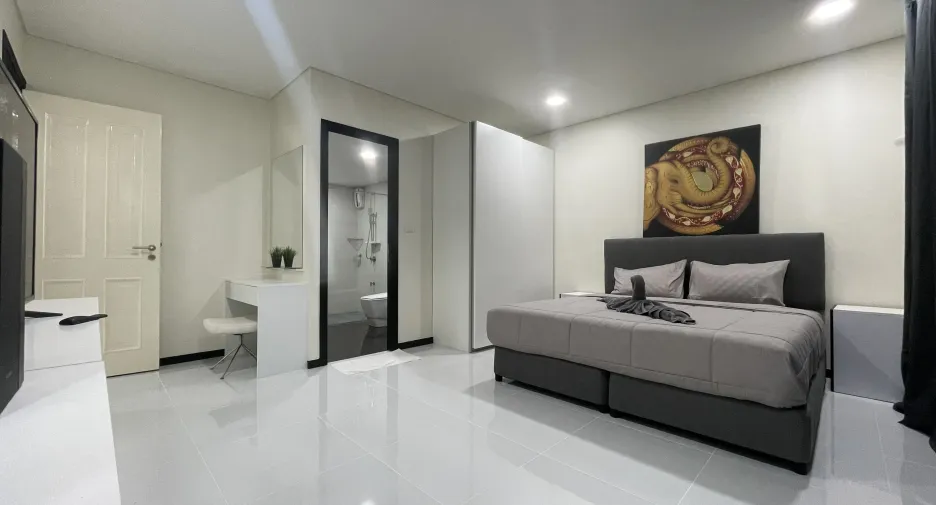 For rent 2 bedrooms condo in Kathu, Phuket