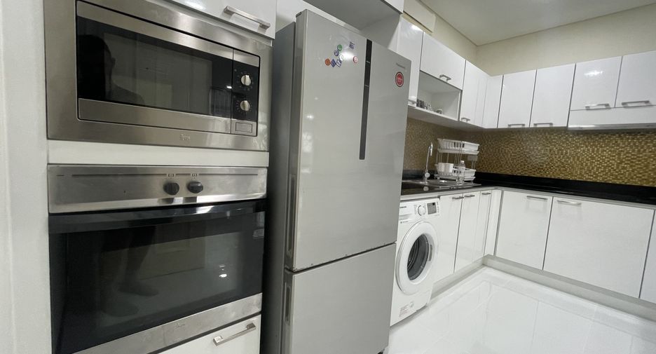 For rent 2 bedrooms condo in Kathu, Phuket