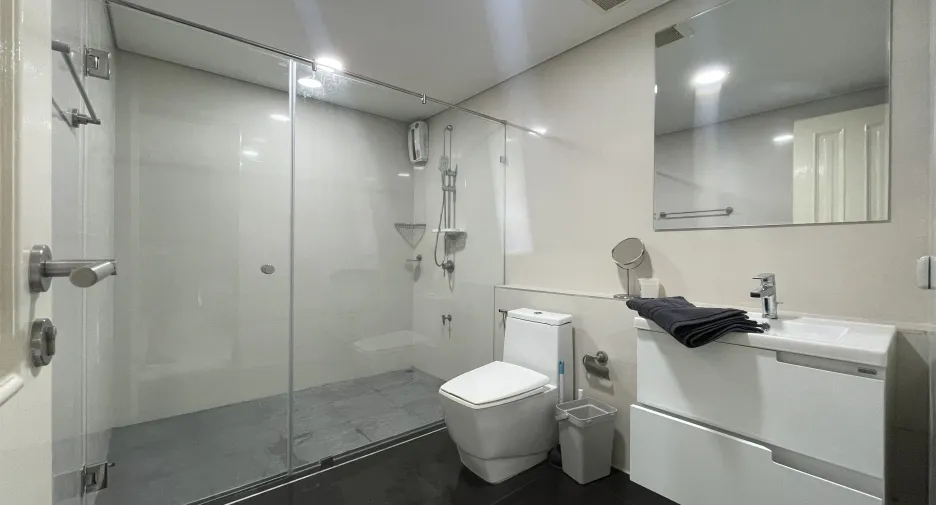 For rent 2 bedrooms condo in Kathu, Phuket