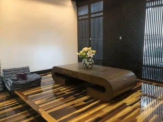 For rent 4 bedrooms townhouse in Yan Nawa, Bangkok