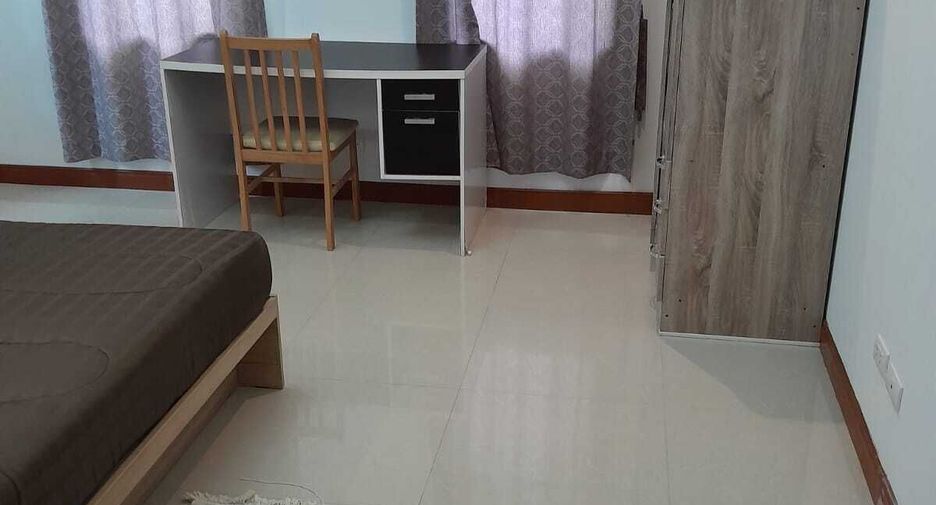 Villa zum Kauf mit 16 Zimmer in Thalang, Phuket