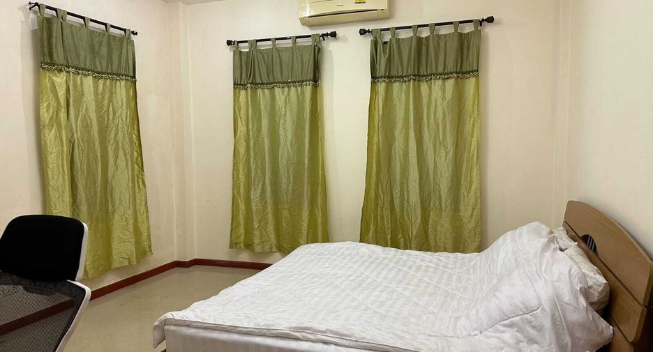 Villa zum Kauf mit 16 Zimmer in Thalang, Phuket