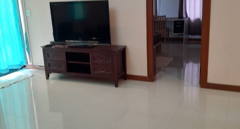 Villa zum Kauf mit 16 Zimmer in Thalang, Phuket