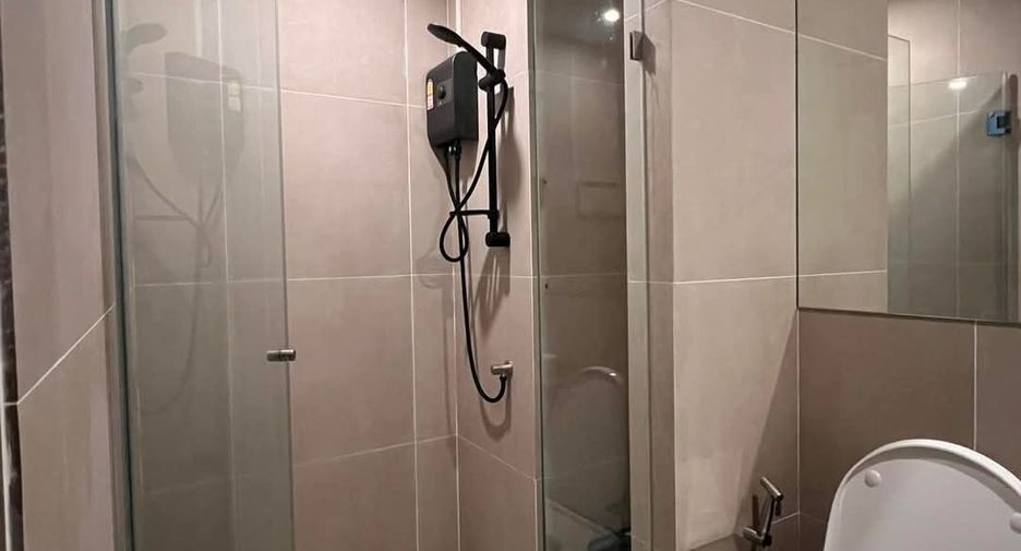 For rent 1 bed condo in Bang Na, Bangkok