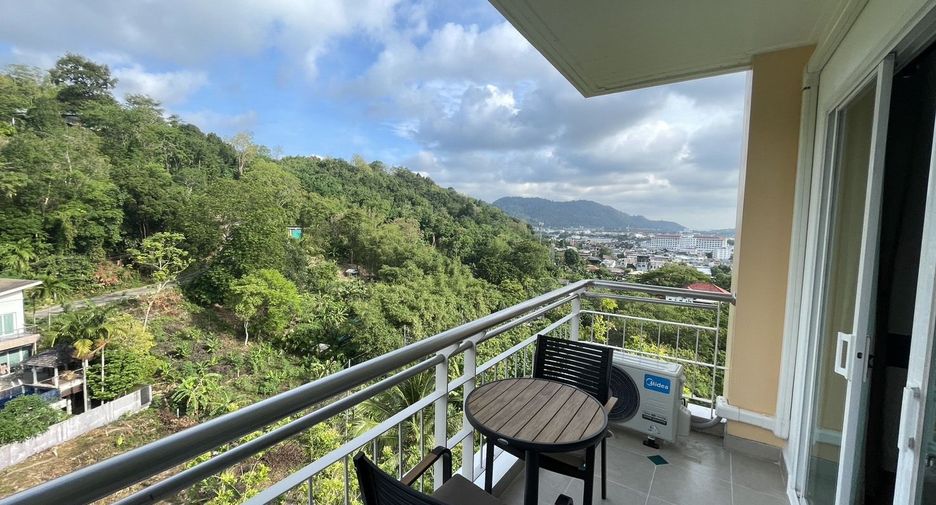 For rent 3 bedrooms condo in Mueang Phuket, Phuket