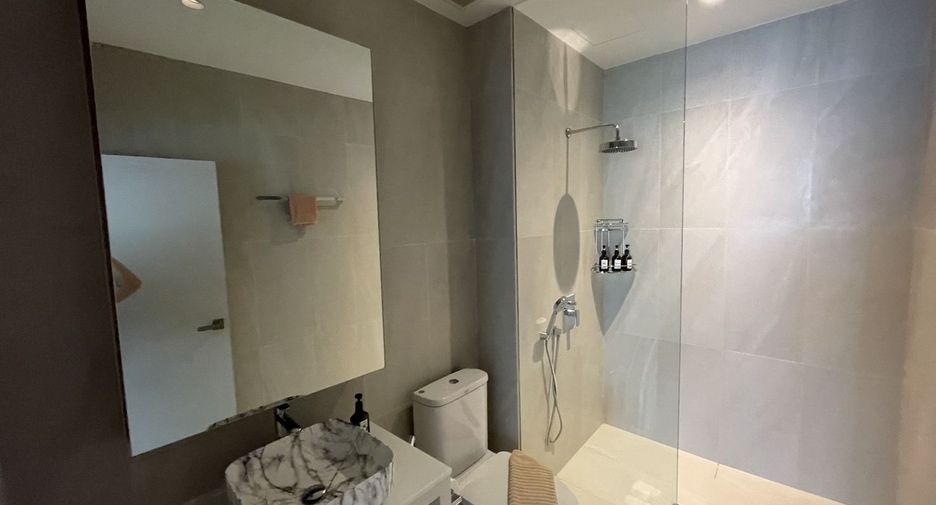 For rent 3 bedrooms condo in Mueang Phuket, Phuket