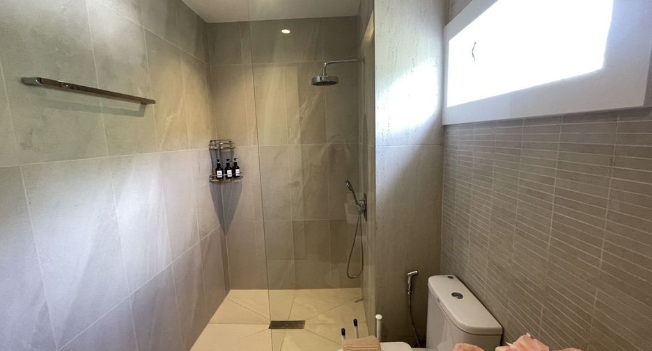For rent 3 bedrooms condo in Mueang Phuket, Phuket