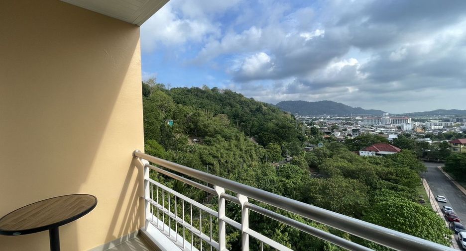 For rent 3 bedrooms condo in Mueang Phuket, Phuket