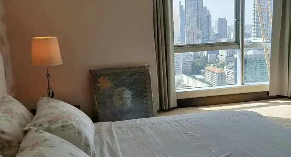 For sale 2 bedrooms condo in Sathon, Bangkok