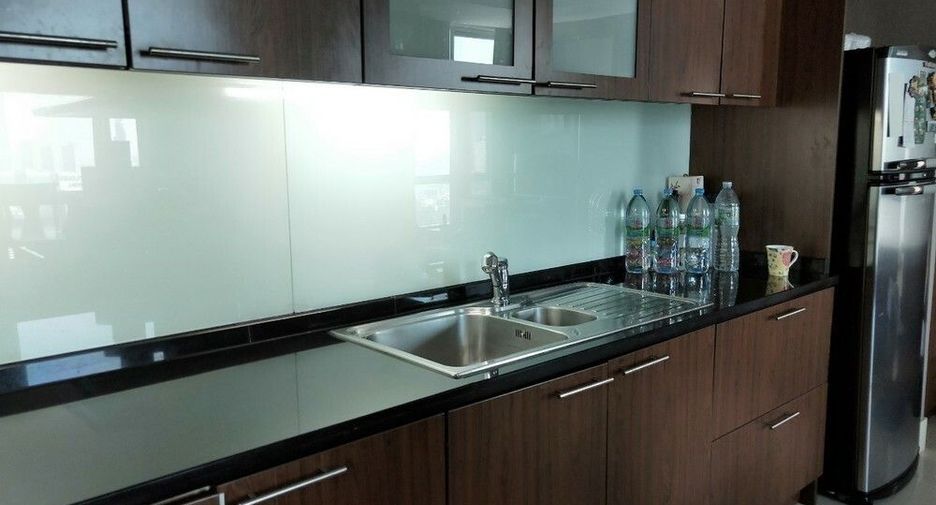 For sale 2 bedrooms condo in Sathon, Bangkok