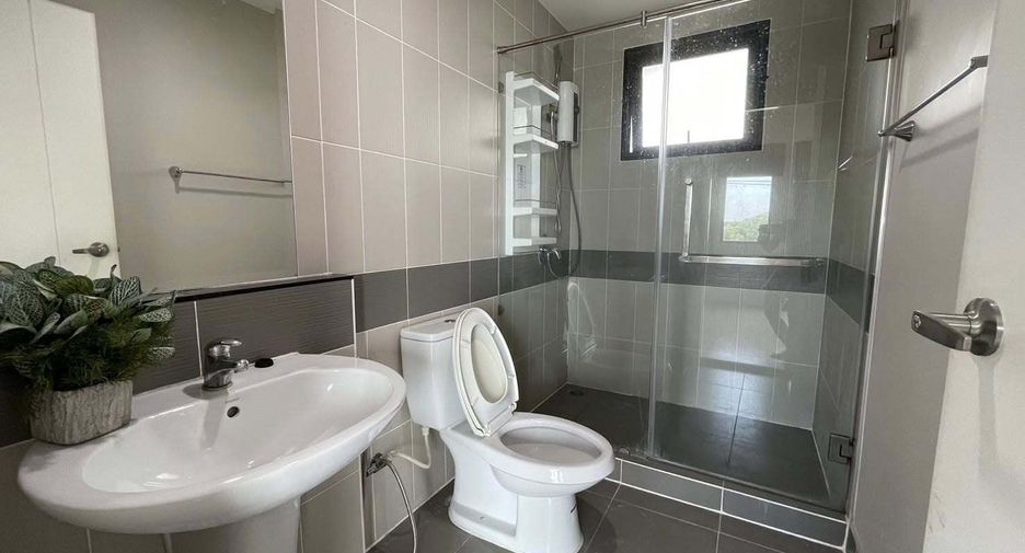 For rent 3 bedrooms townhouse in Prawet, Bangkok