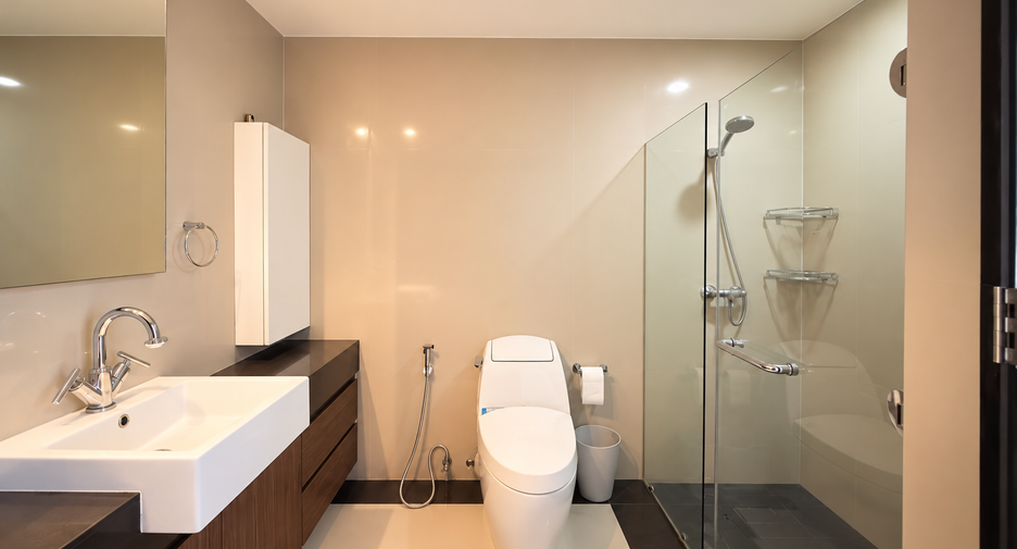 À vendre 3 chambres condo à Watthana, Bangkok