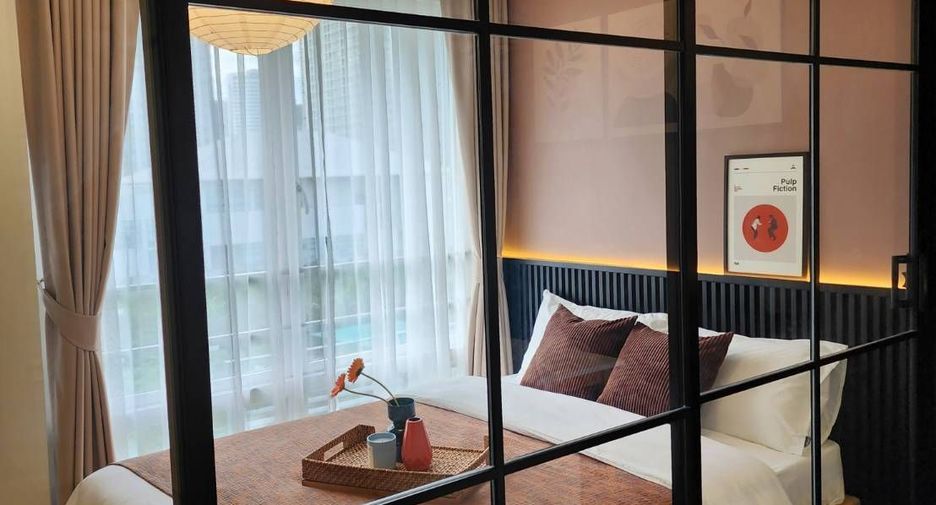 For sale 1 bed condo in Huai Khwang, Bangkok