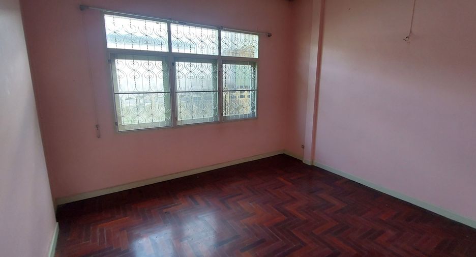 出售 5 卧室 独立屋 在 Phuket Town, 普吉