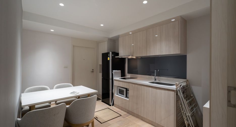 For sale 1 bed condo in Watthana, Bangkok