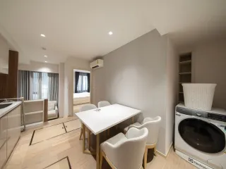 For sale 1 bed condo in Watthana, Bangkok