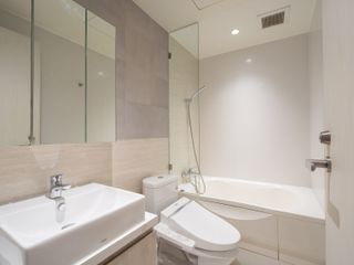 For sale 1 bed condo in Watthana, Bangkok