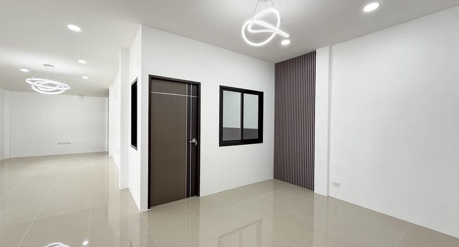 For sale 3 bedrooms house in Mueang Phuket, Phuket