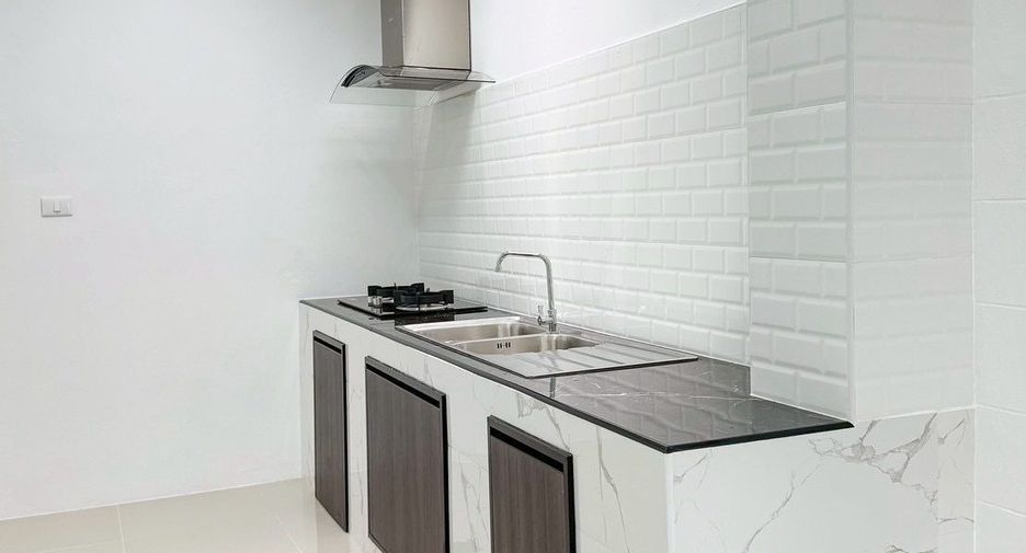 For sale 3 bedrooms house in Mueang Phuket, Phuket