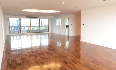 Apartment zur Miete mit 4 Zimmer in Khlong Toei, Bangkok