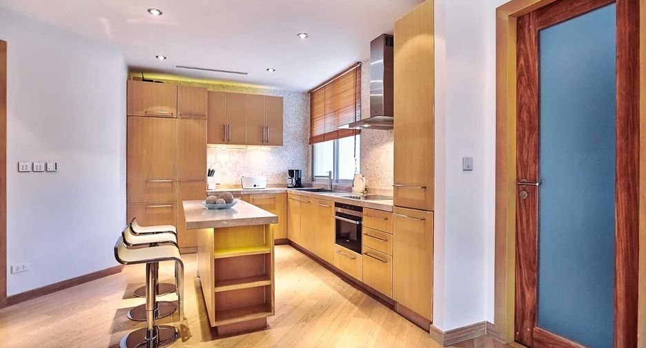 For rent 2 bedrooms condo in Thalang, Phuket