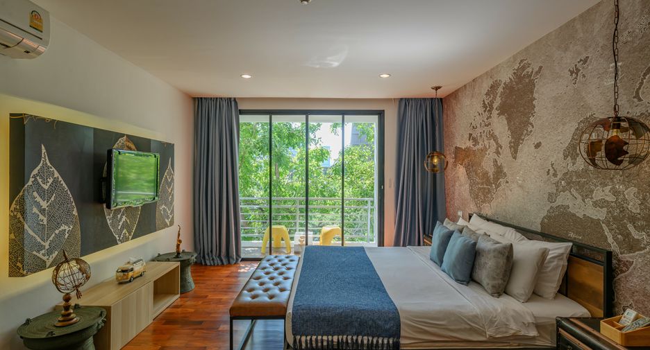 For rent 6 bedrooms condo in Pathum Wan, Bangkok