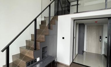 Wohnung zum Kauf mit 1 Zimmer in Bang Rak, Bangkok