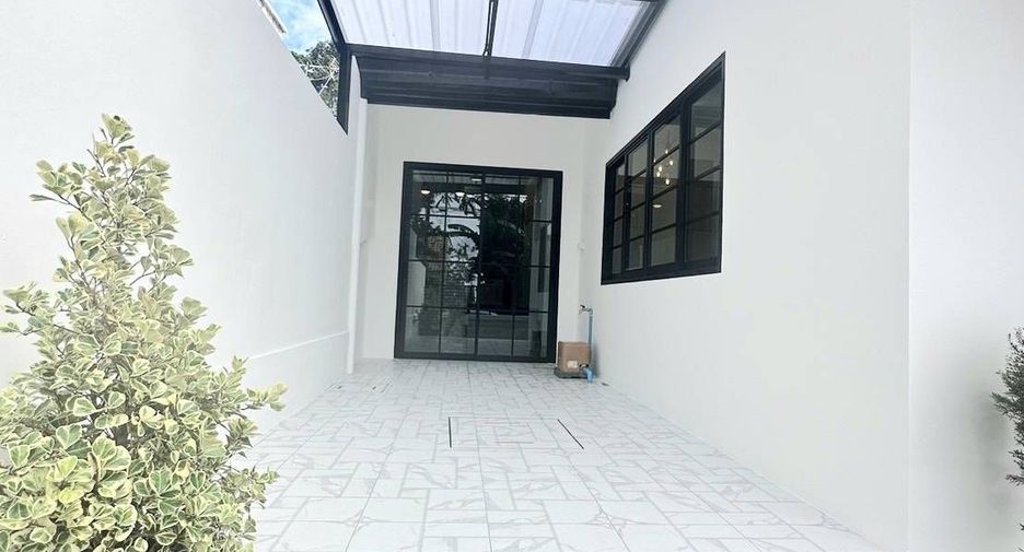 For sale 3 bedrooms townhouse in Mueang Phuket, Phuket