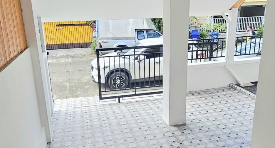 For sale 3 bedrooms townhouse in Mueang Phuket, Phuket