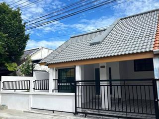 出售 3 卧室 联排别墅 在 Phuket Town, 普吉