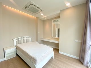 For rent 2 ベッドルーム condo in Pathum Wan, Bangkok