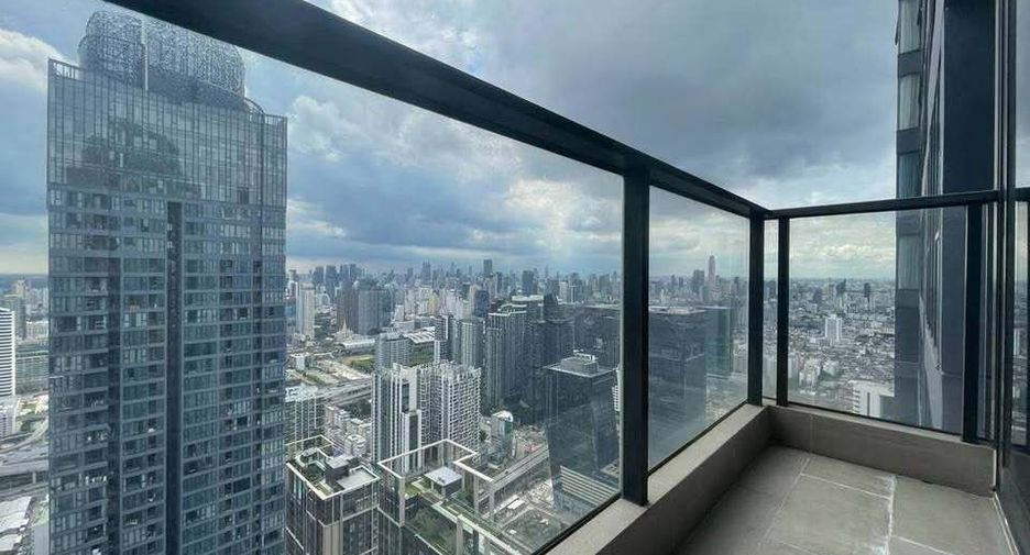 Wohnung zur Miete mit 2 Zimmer in Huai Khwang, Bangkok