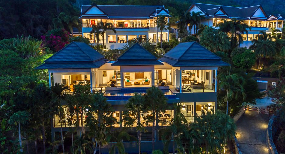 For rent 4 bedrooms villa in Mueang Phuket, Phuket