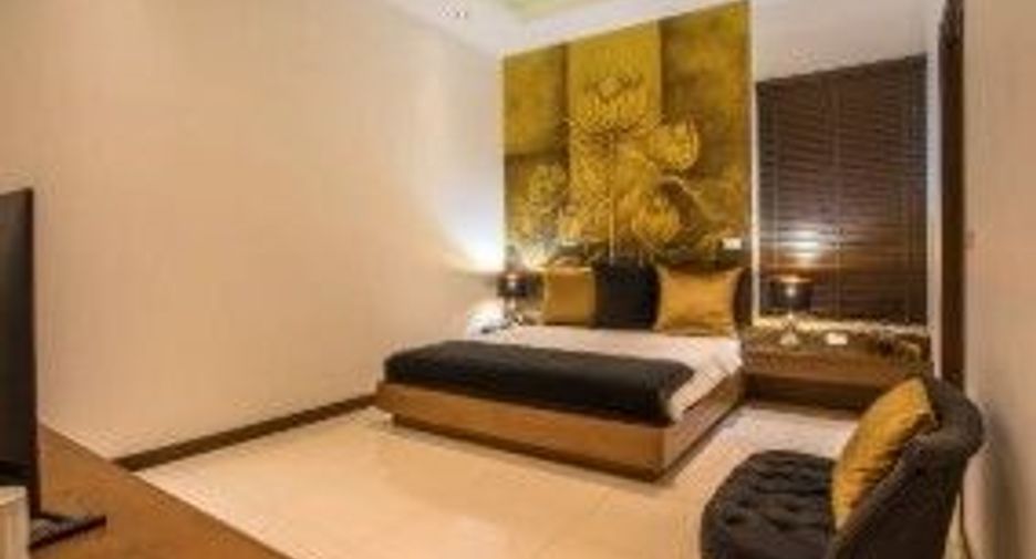 For rent 4 bedrooms villa in Mueang Phuket, Phuket