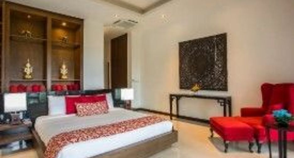 For rent 4 bedrooms villa in Mueang Phuket, Phuket