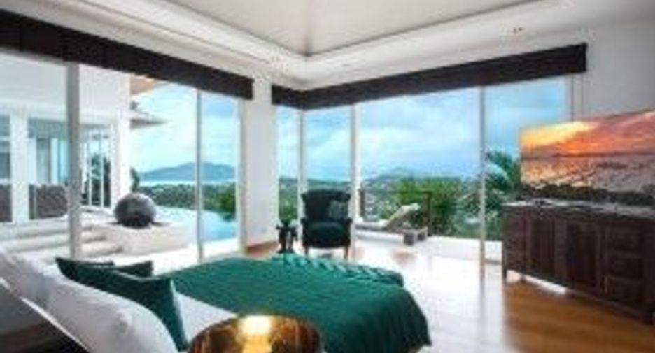 For rent 4 bedrooms villa in Mueang Phuket, Phuket
