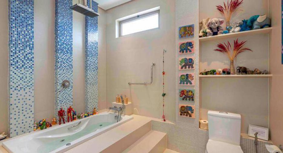 For sale 6 bedrooms villa in Takua Thung, Phang Nga