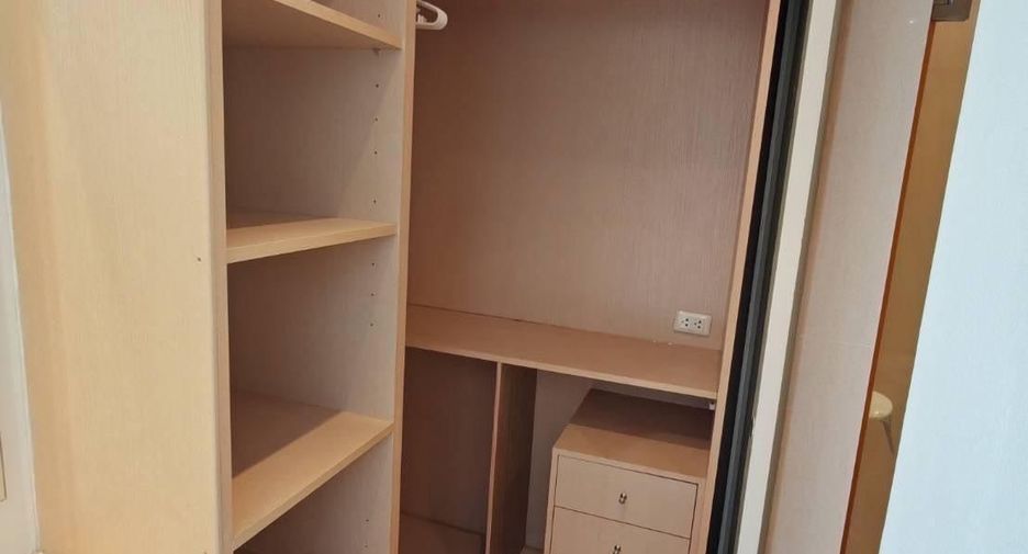 For rent 2 bedrooms condo in Mueang Phuket, Phuket