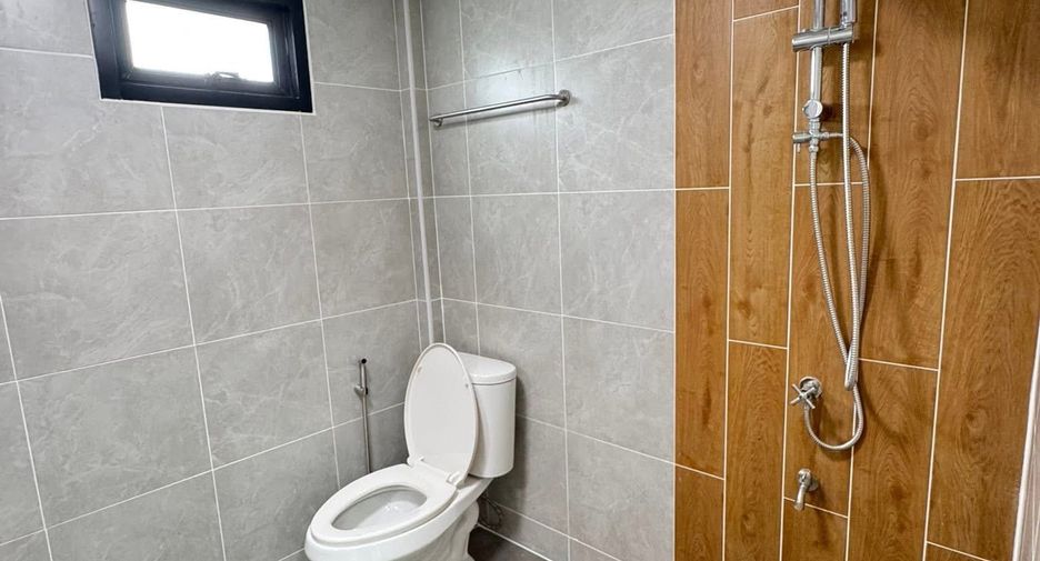 For sale 4 bedrooms house in Mueang Phuket, Phuket