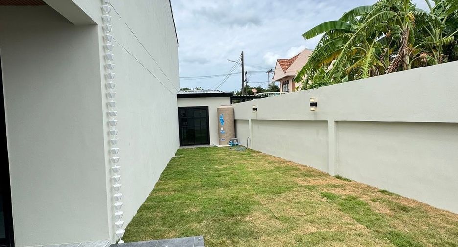 For sale 4 bedrooms house in Mueang Phuket, Phuket