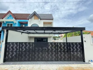 For sale 4 bedrooms house in Mueang Phuket, Phuket