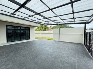 For sale 4 bedrooms house in Mueang Phuket, Phuket