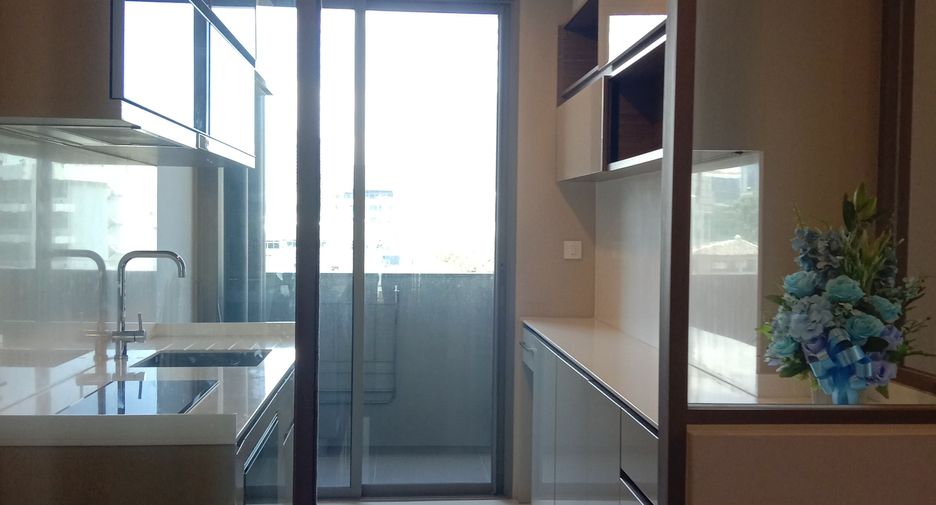 For sale 1 bed condo in Bang Rak, Bangkok