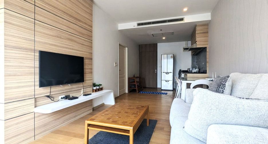 For rent 1 bed condo in Khlong Toei, Bangkok