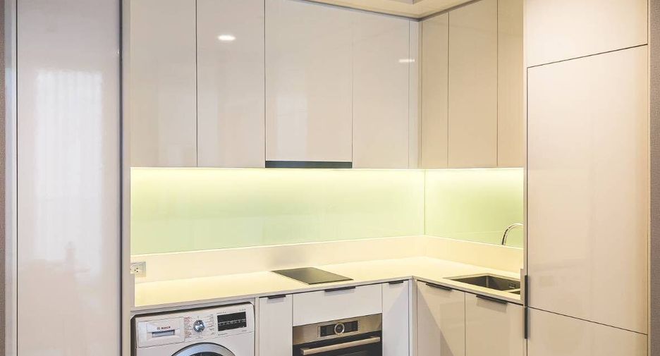 For rent 1 bed condo in Sathon, Bangkok