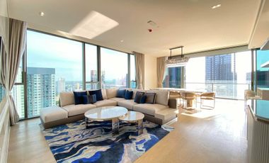 Condo en alquiler de 3 habitaciones en Khlong Toei, Bangkok