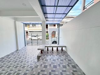 出售 3 卧室 联排别墅 在 Bang Khen, 曼谷