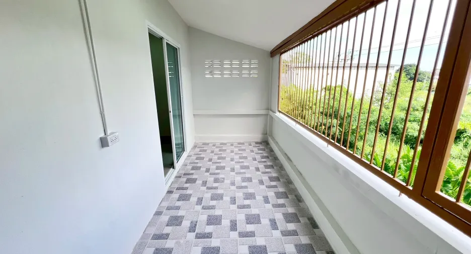 For sale 3 bedrooms townhouse in Bang Khen, Bangkok