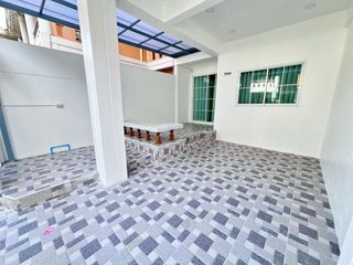 出售 3 卧室 联排别墅 在 Bang Khen, 曼谷
