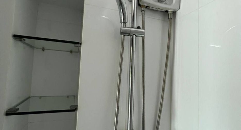 For sale 1 bed condo in Khan Na Yao, Bangkok